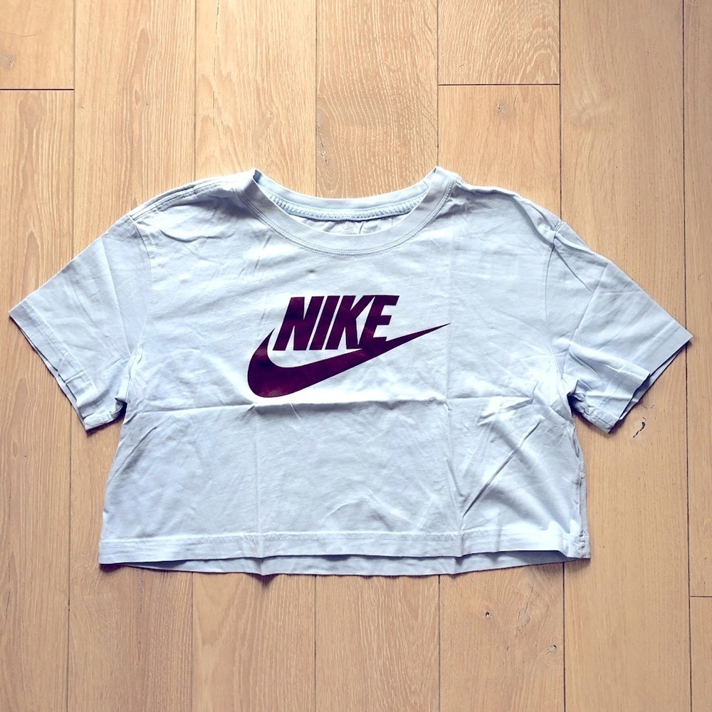 Nike Sportswear Women's Essential Icon Futura Crop T Shirt in Light Blue Size S